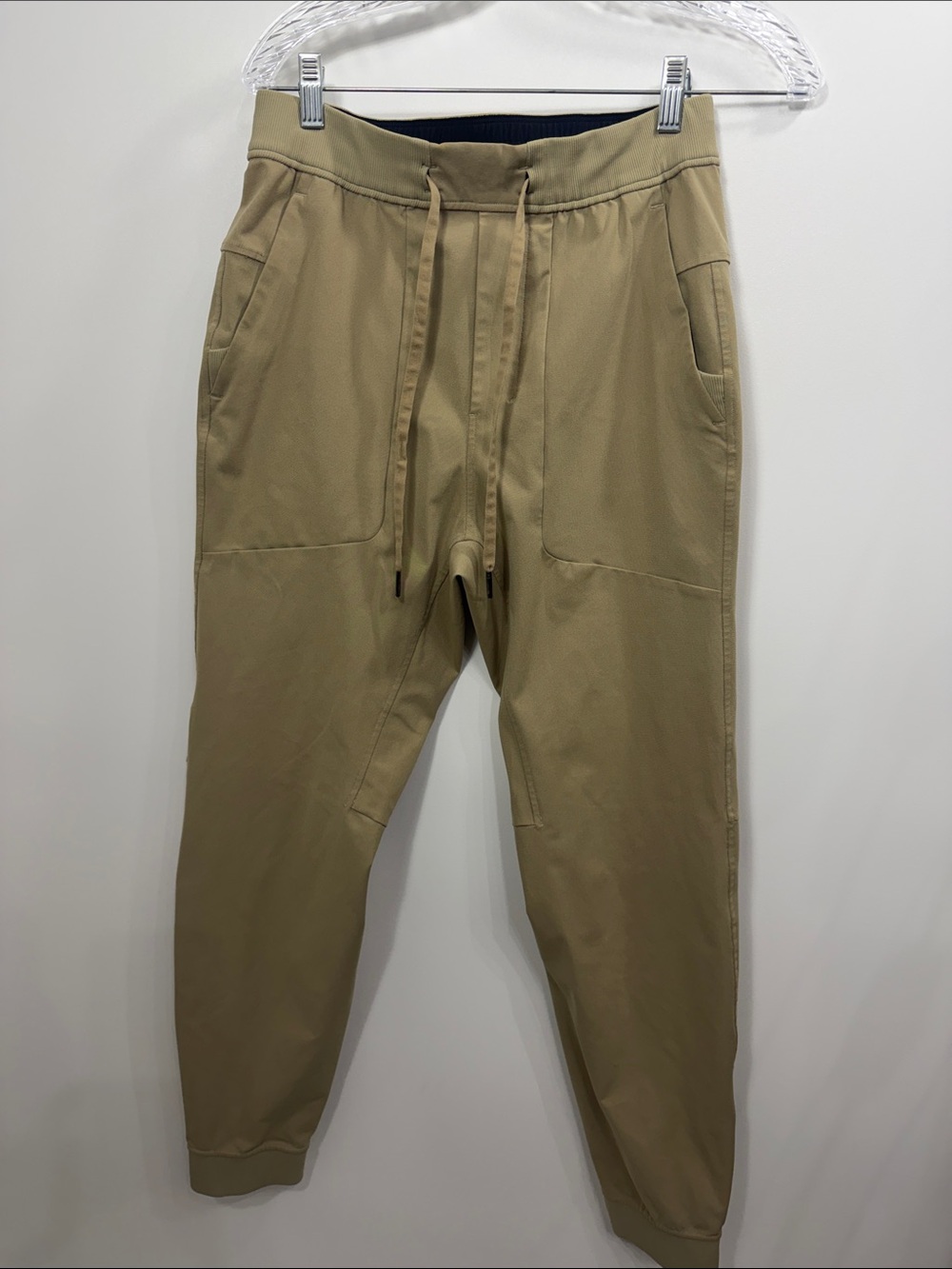 Lululemon Men’s ABC tan joggers size small